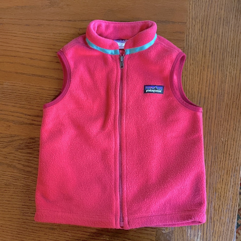 Patagonia pink toddler girls fleece vest